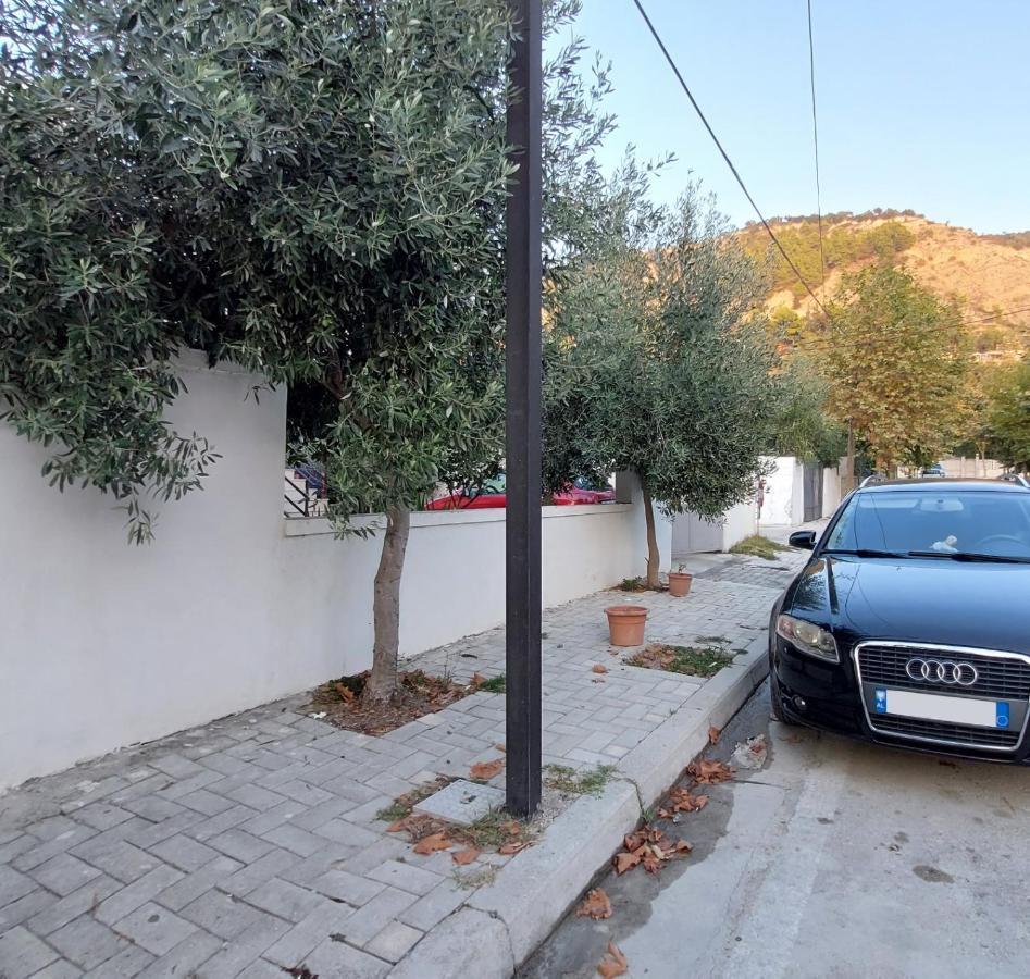Jon Apartment Vlorë Exterior foto
