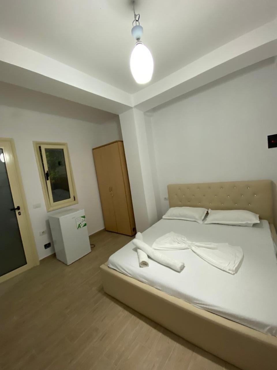 Jon Apartment Vlorë Exterior foto
