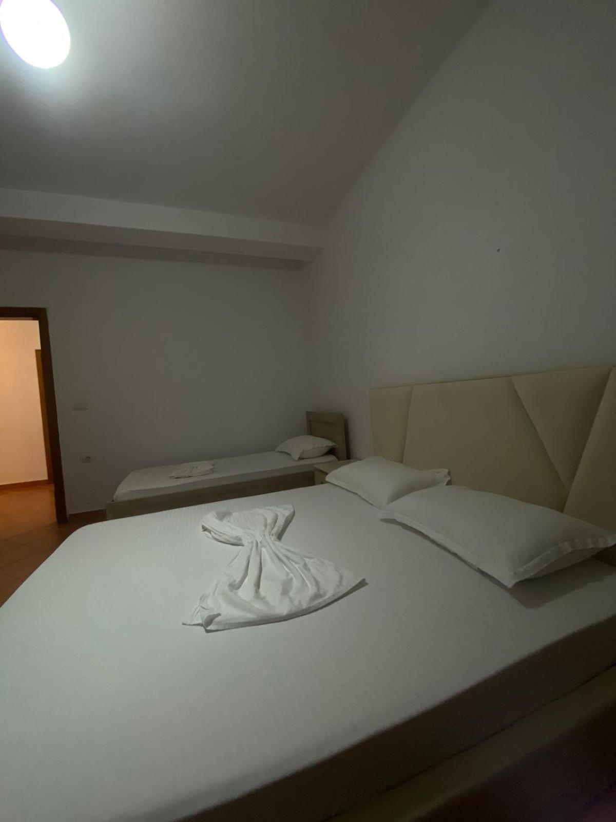 Jon Apartment Vlorë Exterior foto